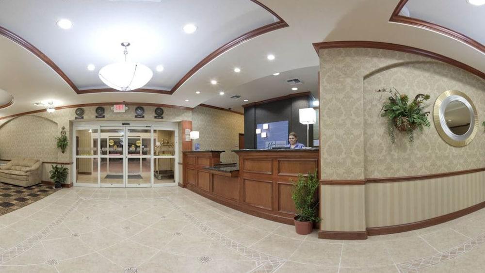 Holiday Inn Express Hotel And Suites Corsicana I-45 By Ihg Екстериор снимка