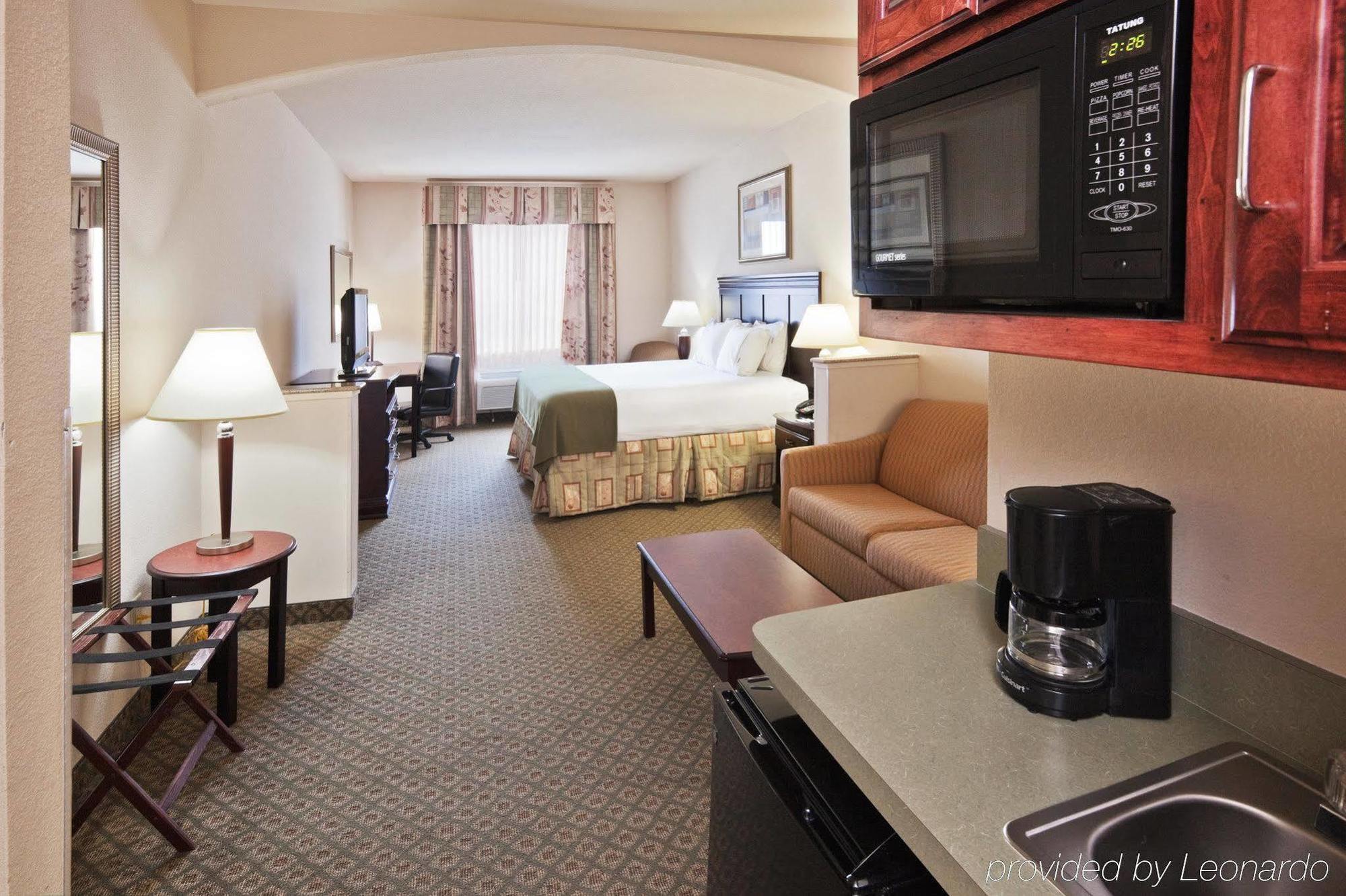 Holiday Inn Express Hotel And Suites Corsicana I-45 By Ihg Стая снимка